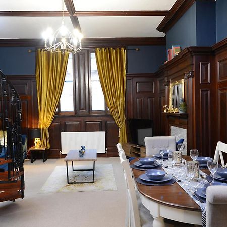 The Old Brewery Boardroom - Winchester City Centre - Unique Property - Free Parking - Sleeps 6 - By Xplus Stays מראה חיצוני תמונה
