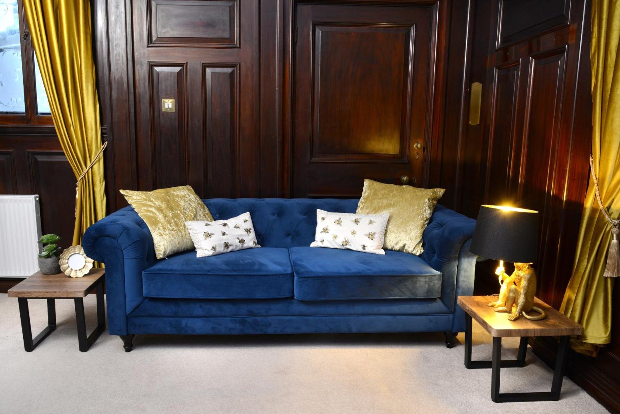 The Old Brewery Boardroom - Winchester City Centre - Unique Property - Free Parking - Sleeps 6 - By Xplus Stays מראה חיצוני תמונה